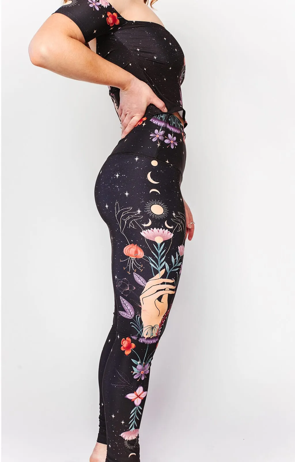 Celestial Timing Printed Yoga Leggings