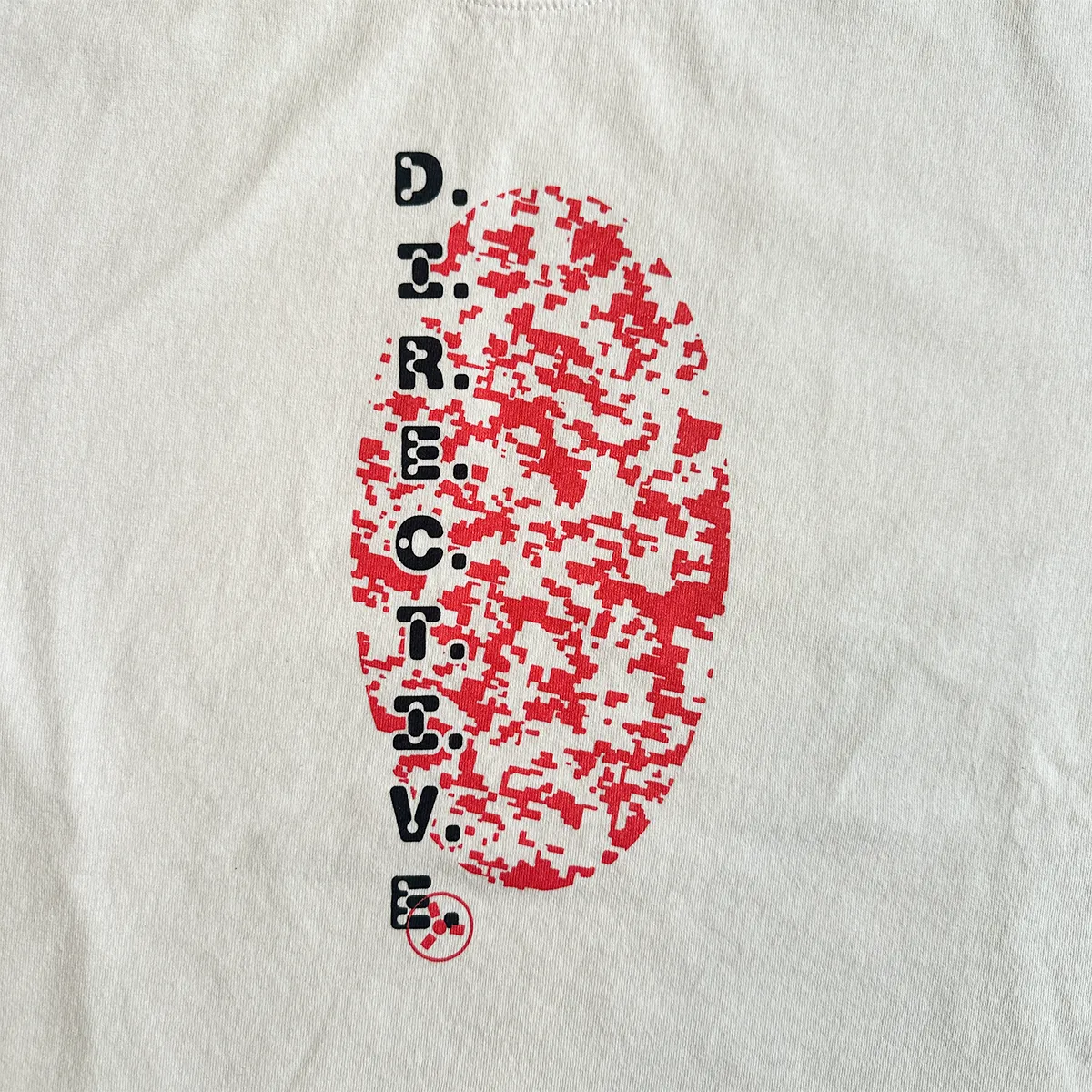 Directive B.A.D. Tee - Creme