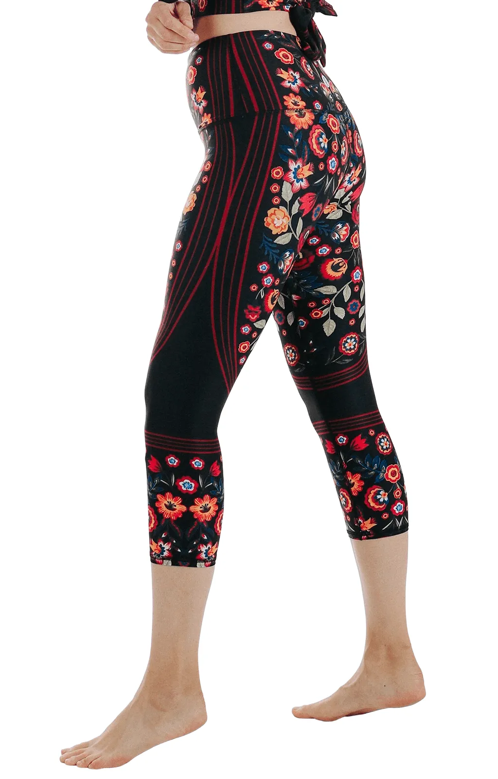 Folklore Printed Yoga Crops