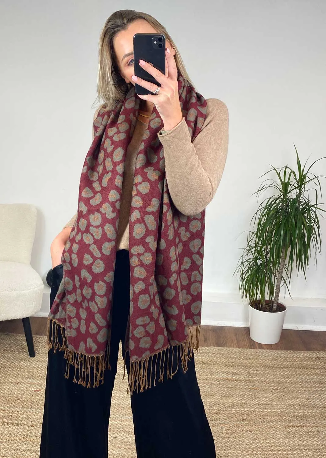 Gigi Leopard Scarf in Burgundy