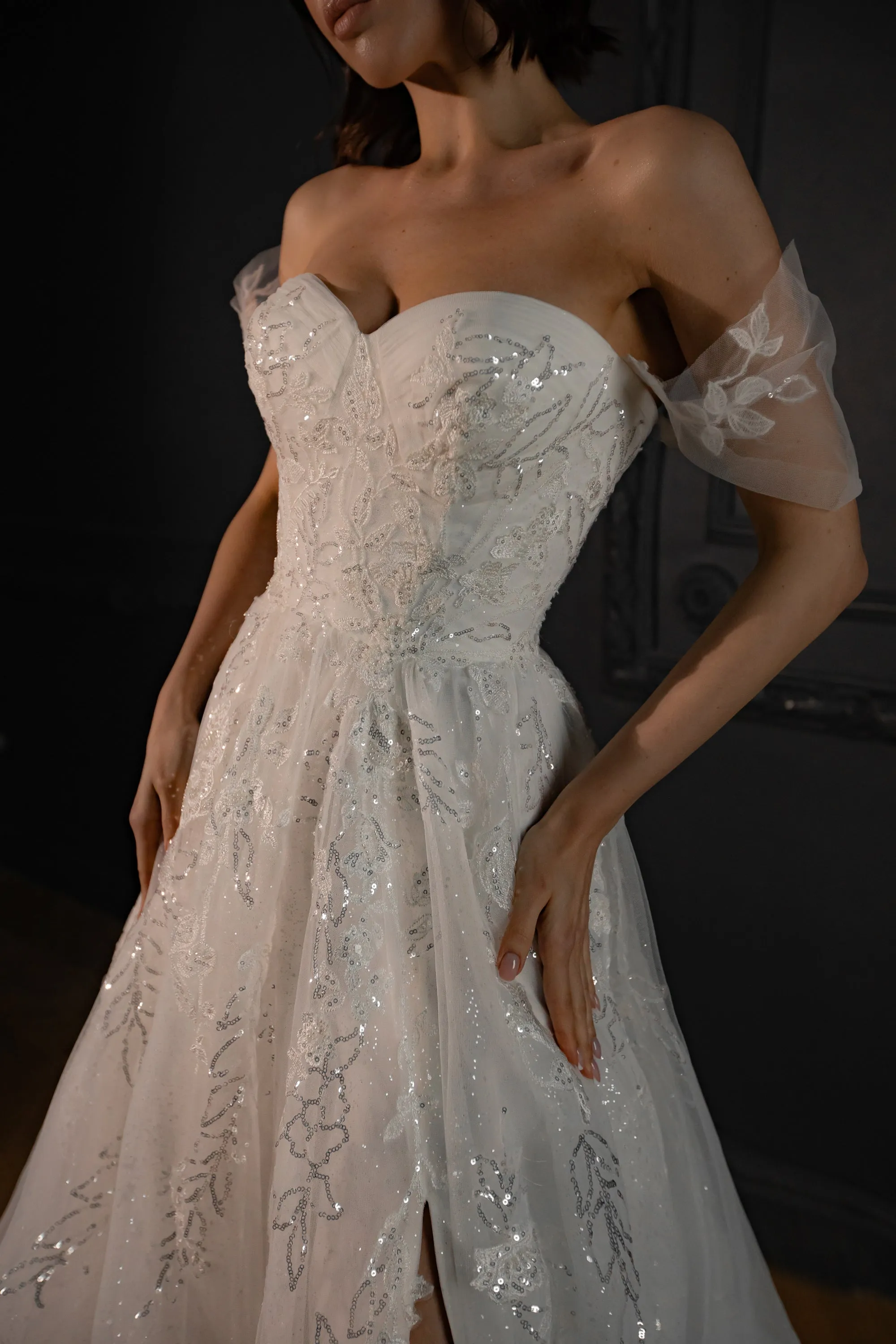 Lace Wedding Dress Jackopa with Leg Slit