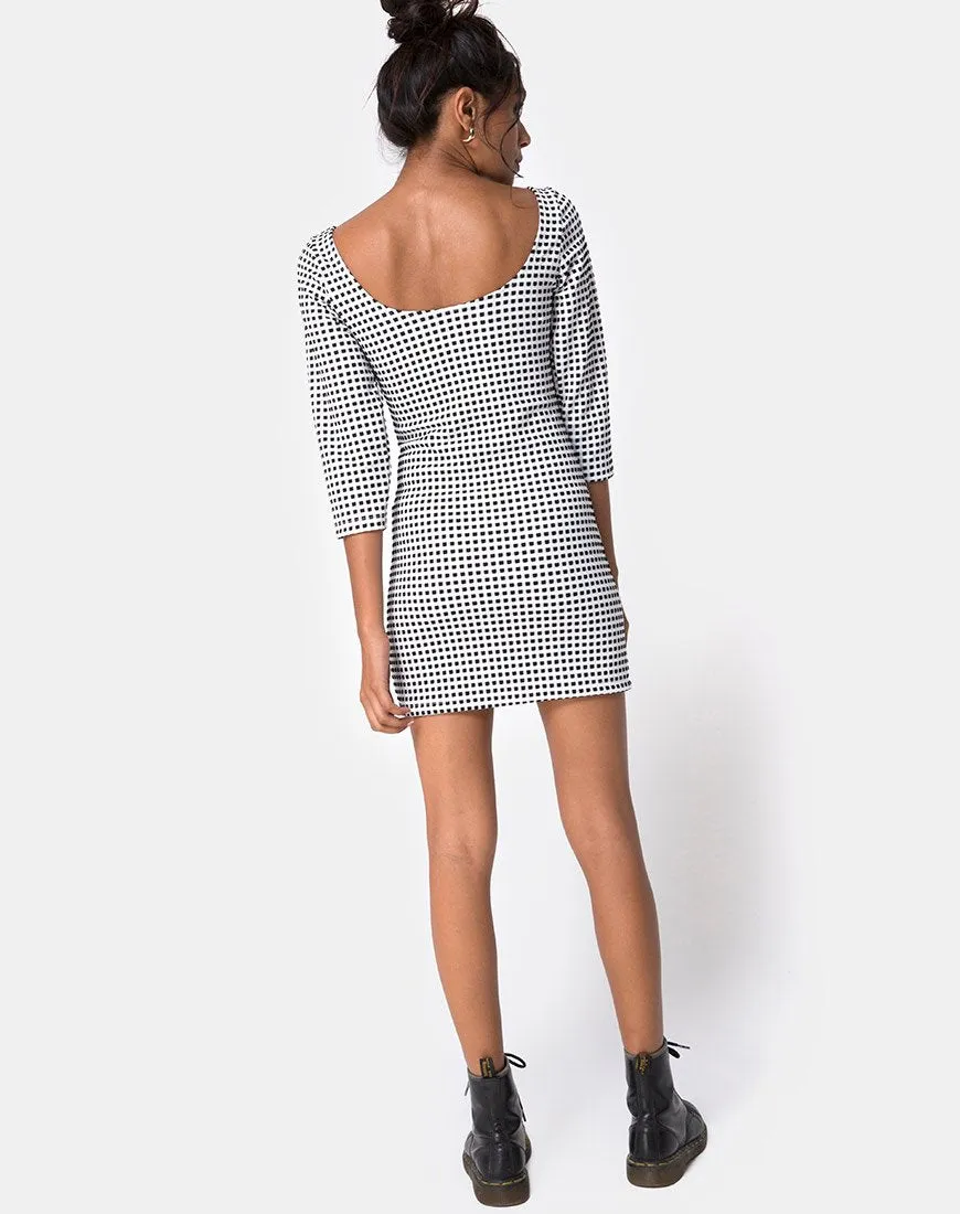 Laras Dress in Gingham Black Ivory