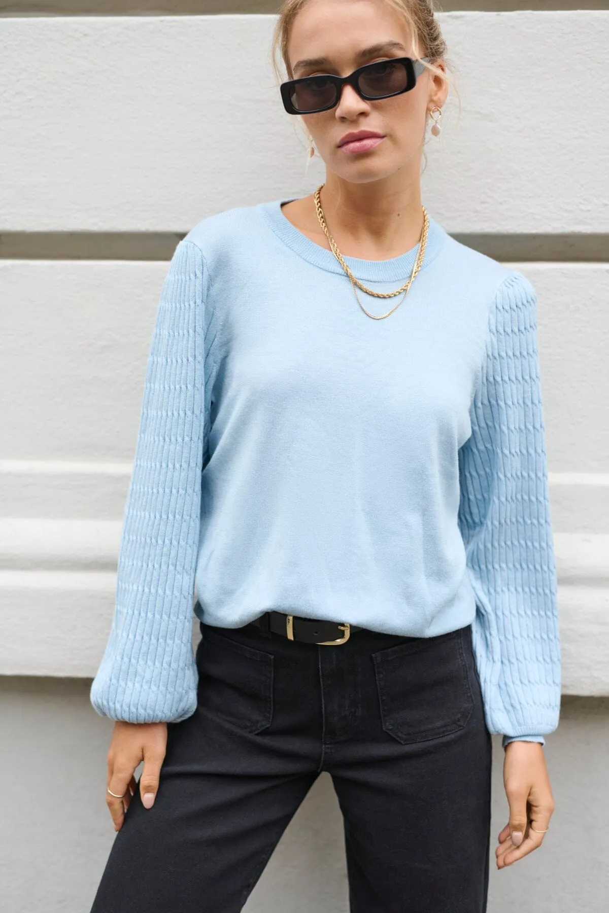 LIGHT BLUE DETAILED SLEEVE CREW NECK SWEATER