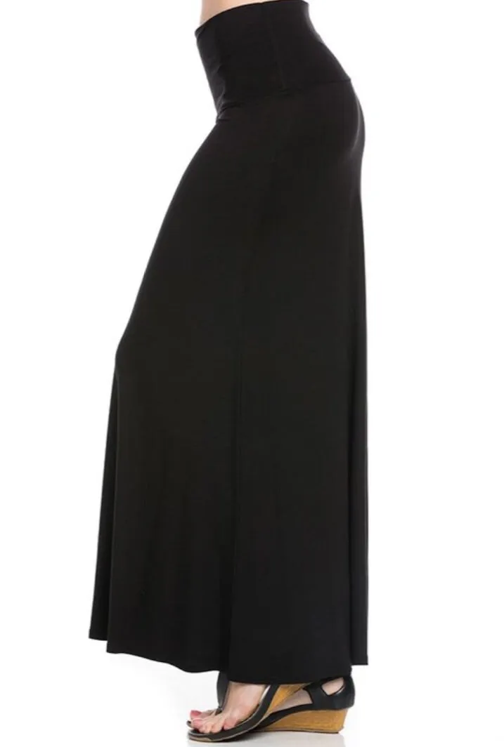 Long Maxi Skirt 9001 in Black