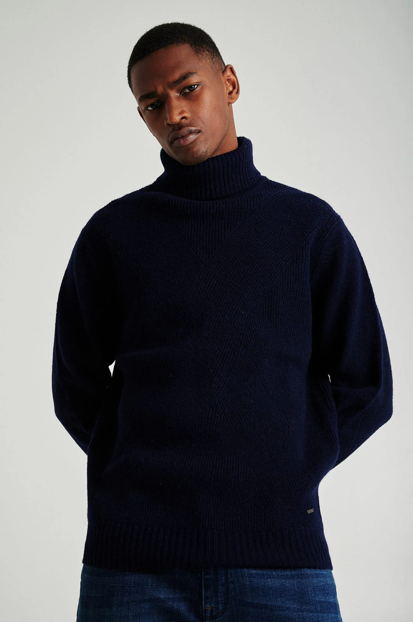 Men's long sleeve turtle neck sweater