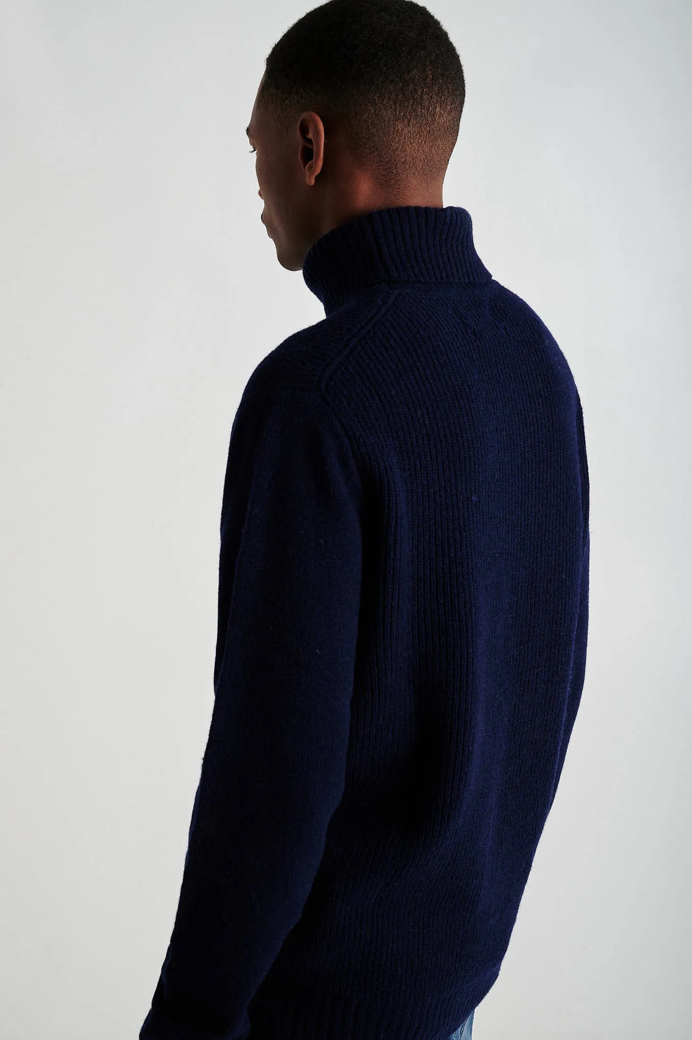 Men's long sleeve turtle neck sweater