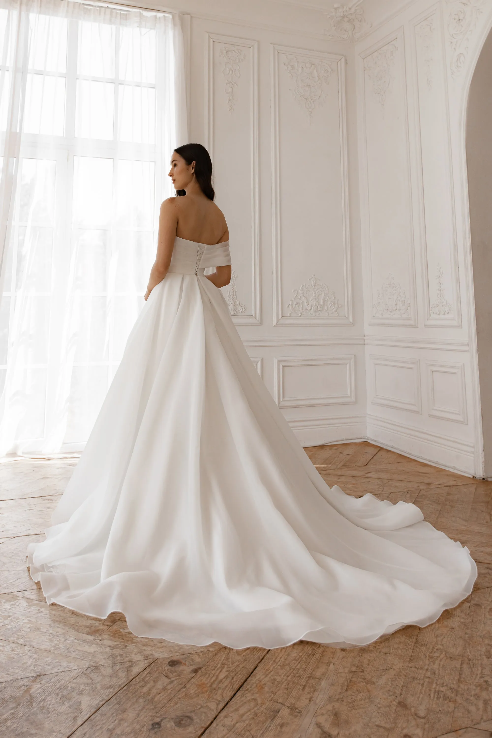 Organza Wedding Dress Enola with Leg Slit