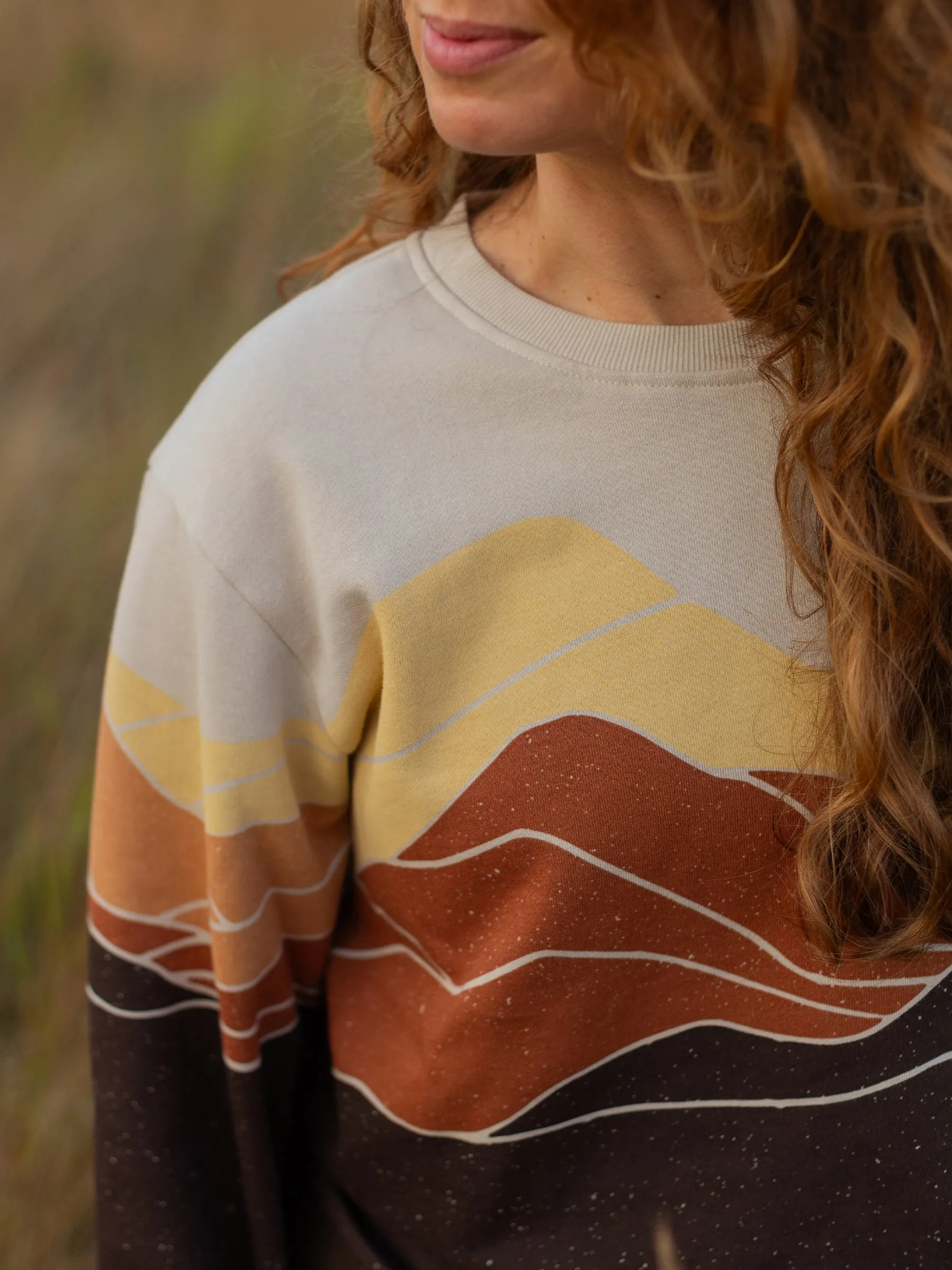 Retro Range Pullover