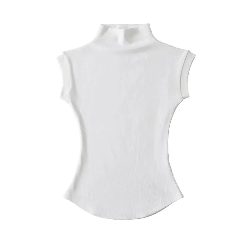 Sleek Sleeveless Turtleneck Top: Chic Streetwear Fashion Icon