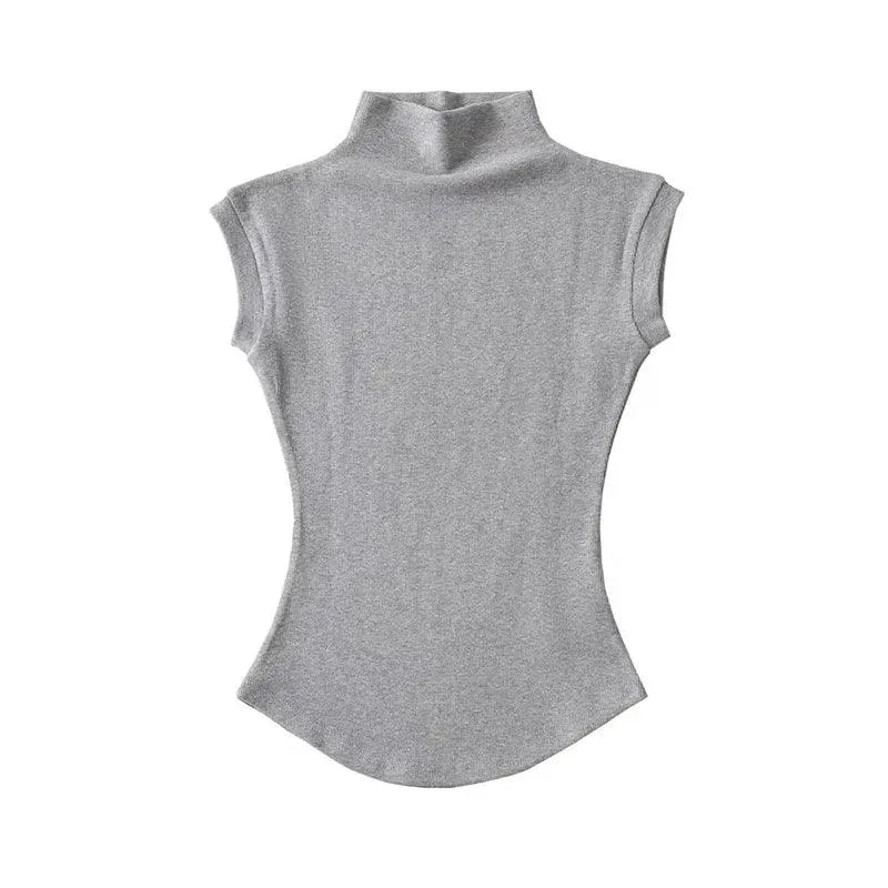 Sleek Sleeveless Turtleneck Top: Chic Streetwear Fashion Icon