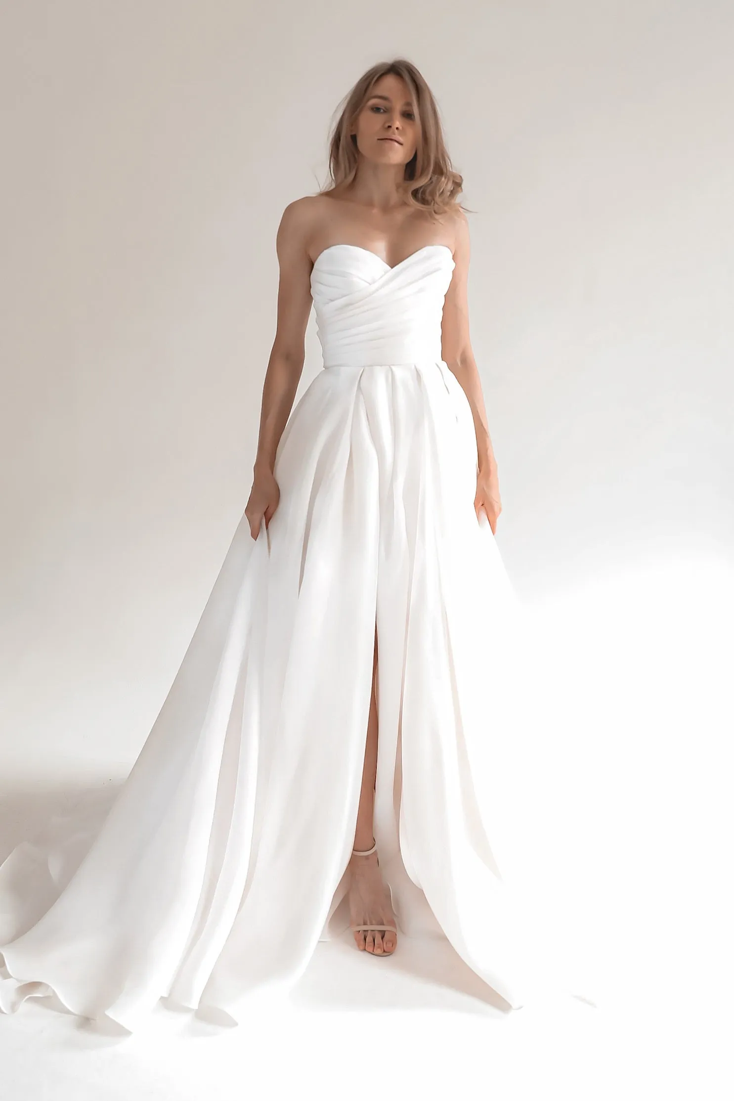 Sleeveless Wedding Dress Audrey