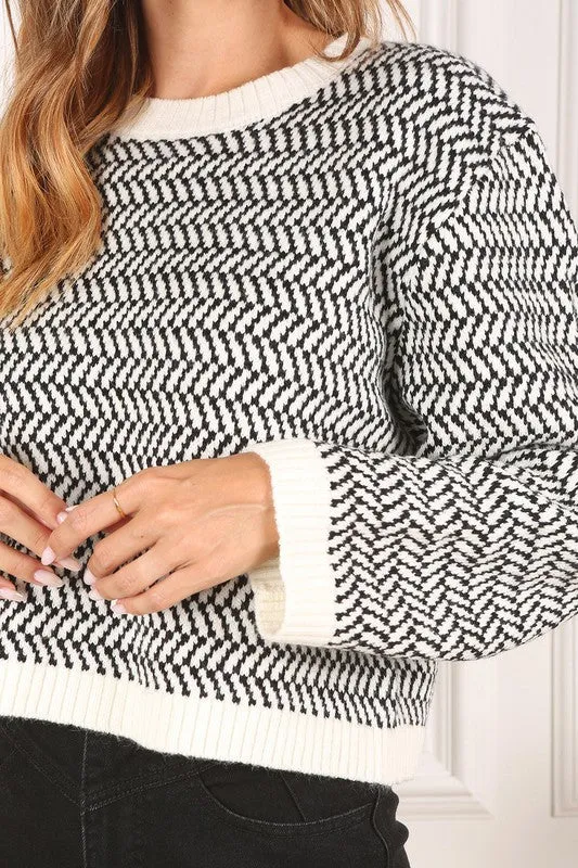 TEEK - Herringbone Pattern Crew Neck Sweater